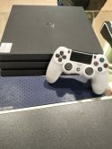 Konsola Sony PlayStation 4 pro 1 TB czarny + Kontroler