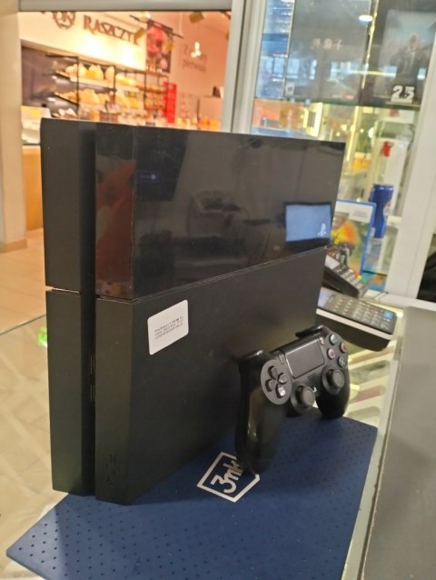 Konsola Sony PlayStation 4 500 GB czarna + kontroler