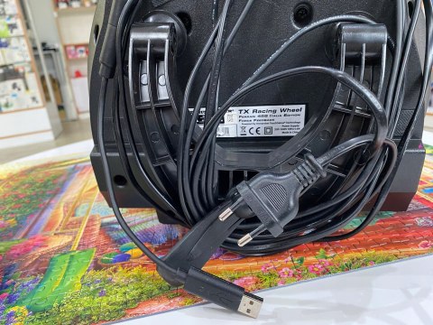 Kierownica Thurstmaster TX Racing Wheel Ferrari 458 Italia Ed.