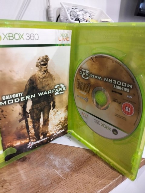 Call of Duty: Modern Warfare 2 Xbox 360 pudełkowa