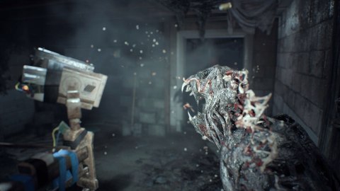 Resident Evil 7: Biohazard Gold Edition PlayStation 5 (PS5) pudełkowa
