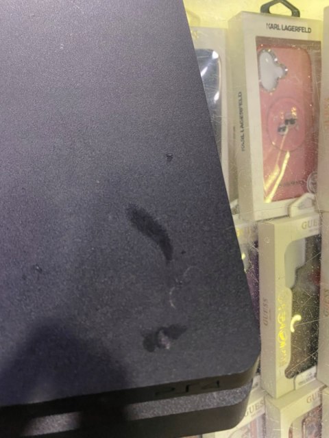 Konsola Sony Playstation 4 PS4 Slim 500 GB Pad