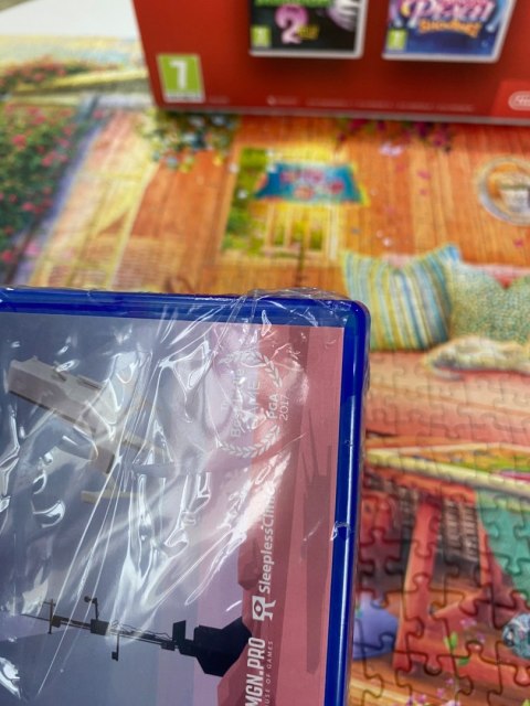 Symmetry PlayStation 4 (PS4)